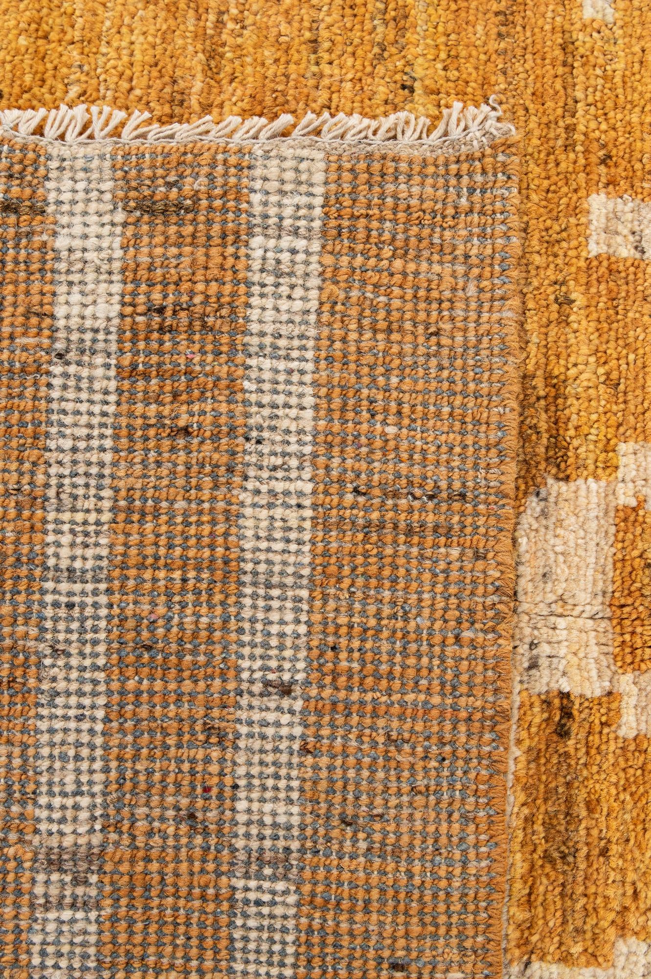 5' 7 x 7' 10 Hand Knotted Darya Wool Rug