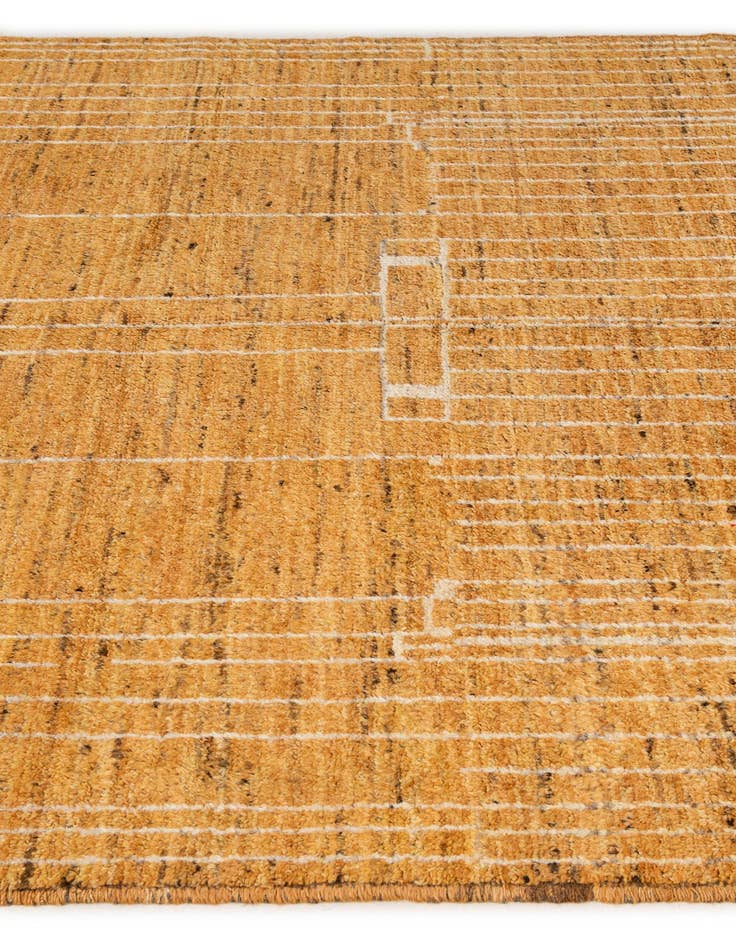 Detail image of 5' 7 x 8' 3  Hand Knotted Darya Wool Rug