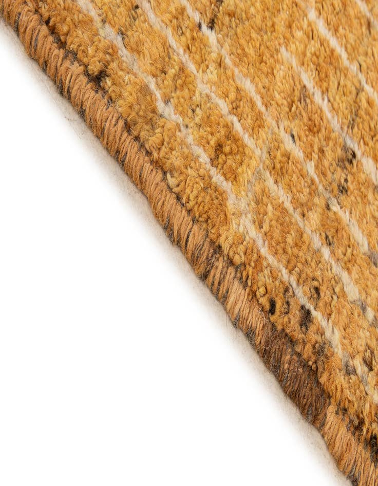 Detail image of 5' 7 x 8' 3  Hand Knotted Darya Wool Rug