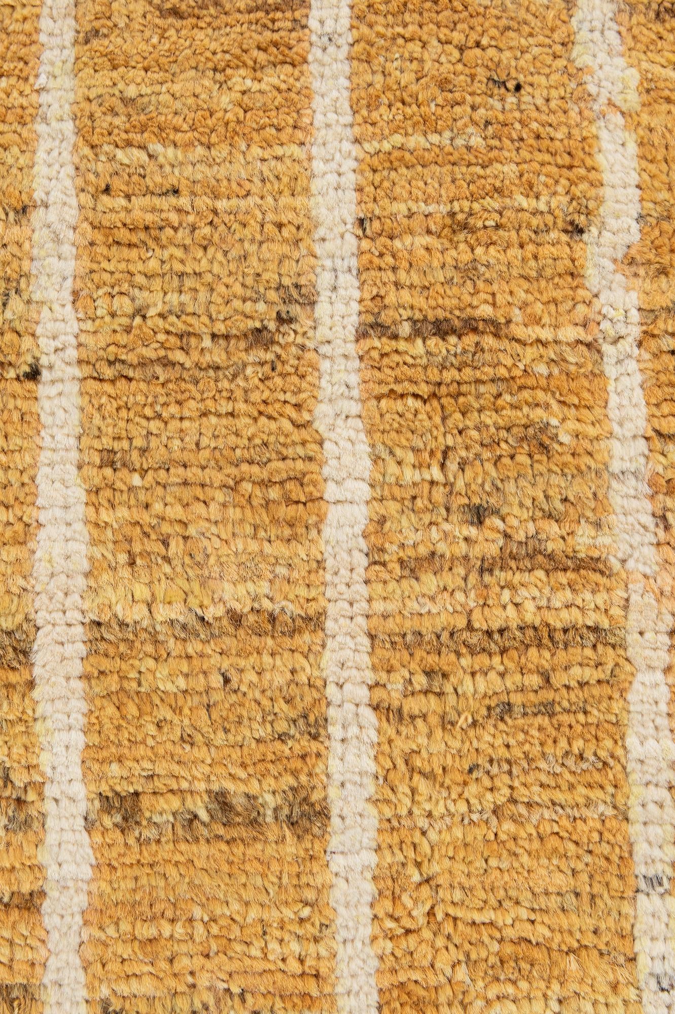 5' 11 x 7' 1 Hand Knotted Darya Wool Rug
