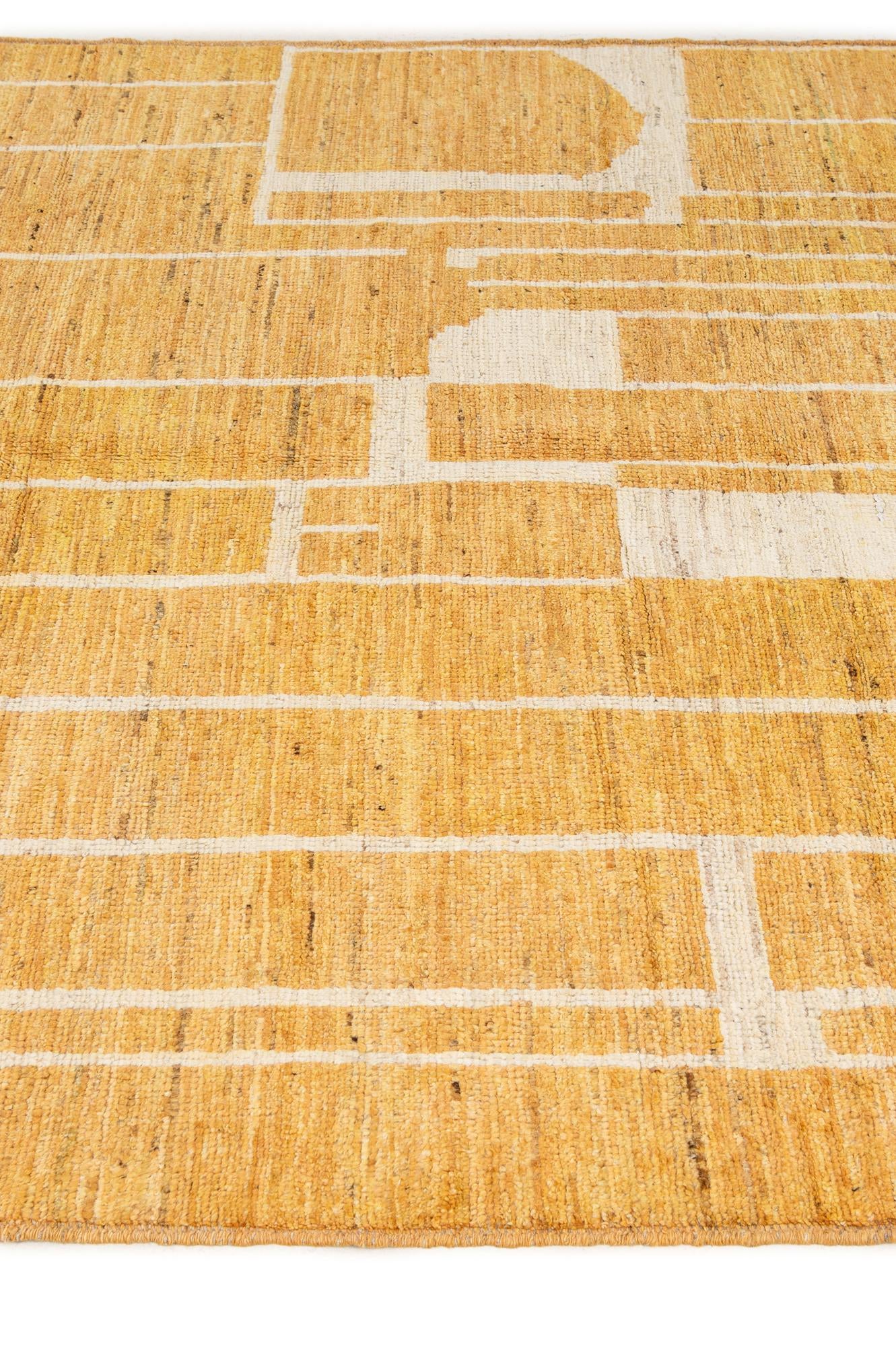 5' 11 x 7' 10 Hand Knotted Darya Wool Rug