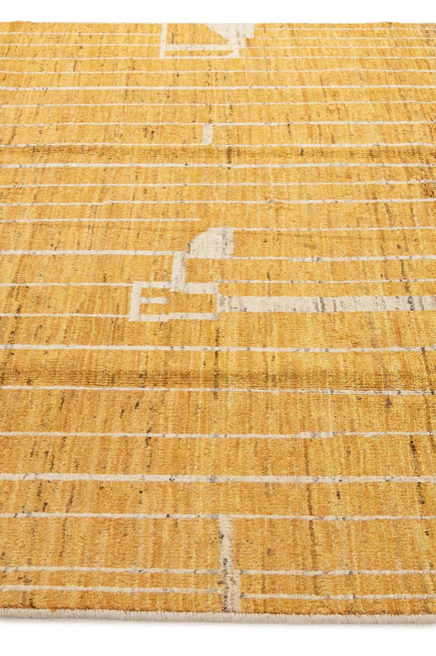 Detail image of 6' 8 x 9' 9 Hand Knotted Darya Wool Rug