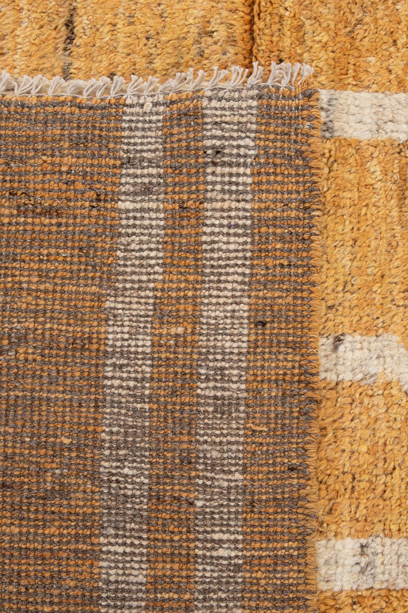 6' 9 x 9' 7 Hand Knotted Darya Wool Rug