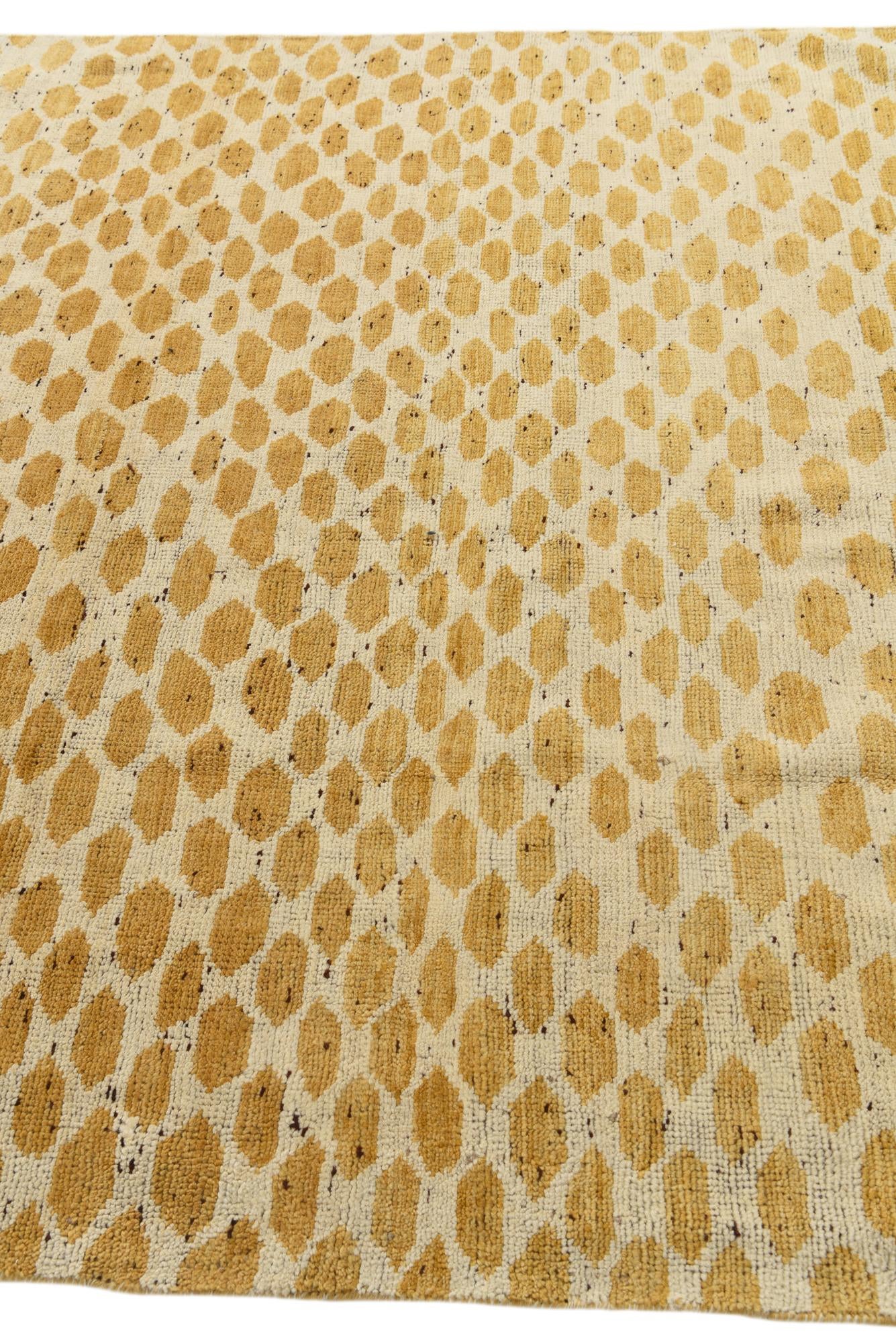 6' 1 x 9' Hand Knotted Darya Wool Rug