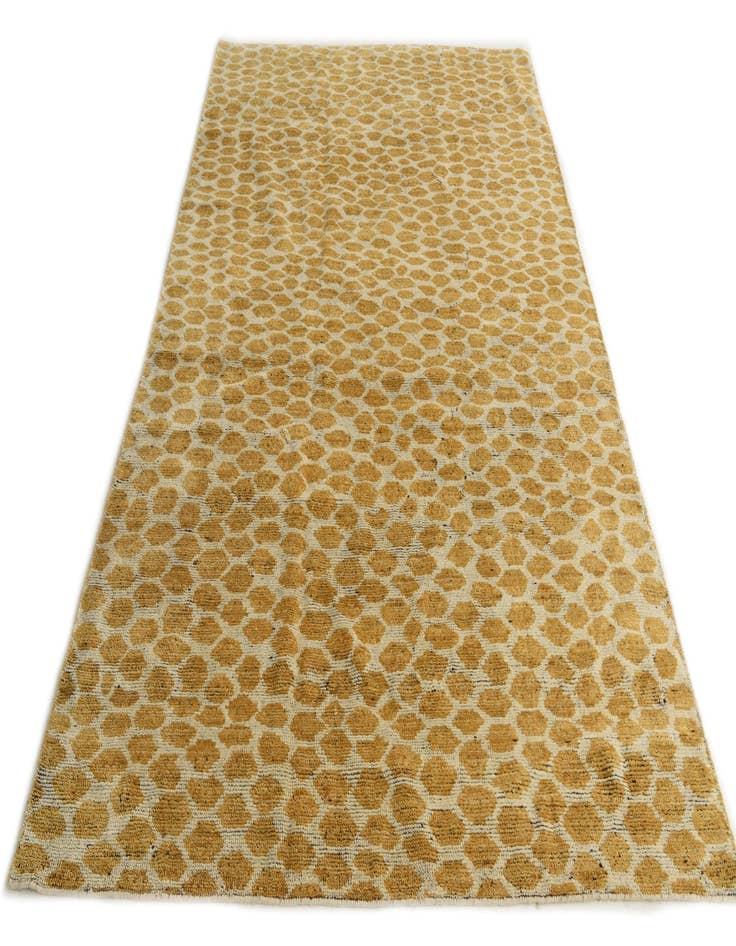 Detail image of 5' 9 x 9' 1  Hand Knotted Darya Wool Rug