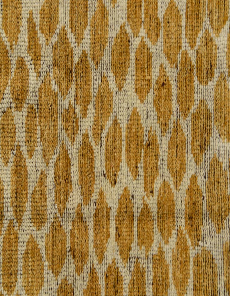 Detail image of 6' 1 x 9'  Hand Knotted Darya Wool Rug