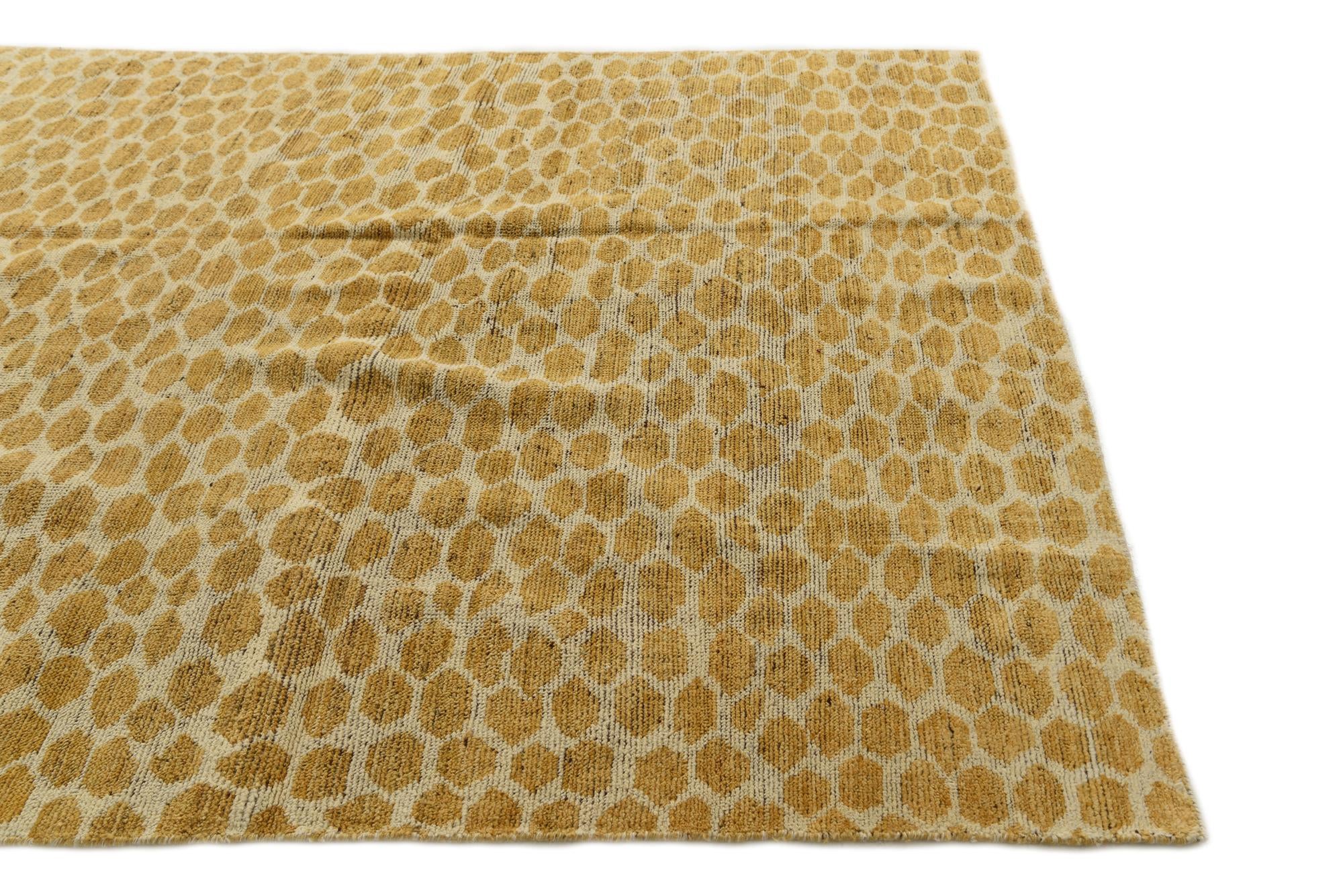 6' x 9' 1 Hand Knotted Darya Wool Rug