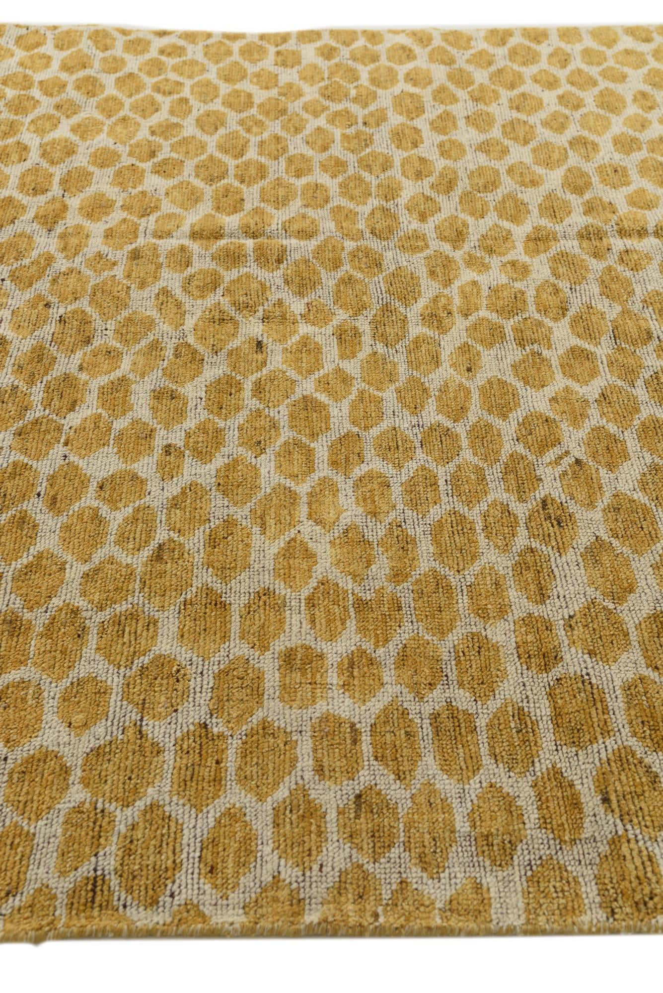 6' 1 x 9' Hand Knotted Darya Wool Rug