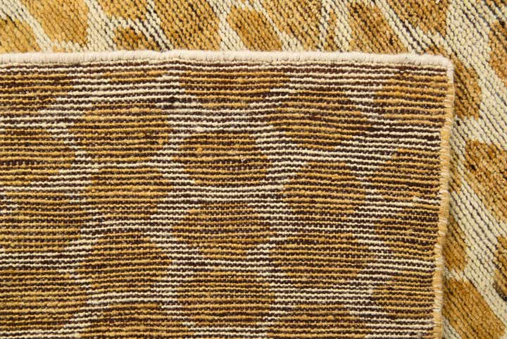 5' 8 x 9' 1 Hand Knotted Darya Wool Rug