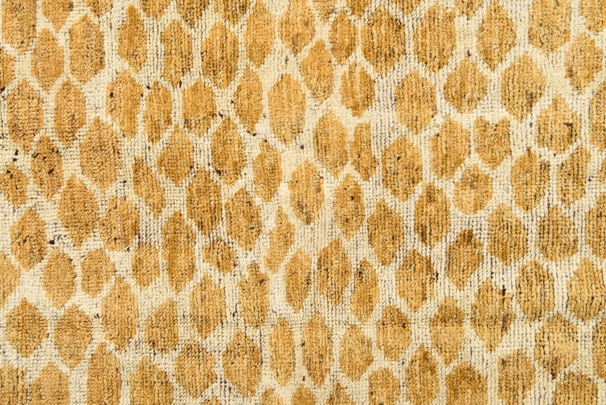5' 11 x 8' 10 Hand Knotted Darya Wool Rug