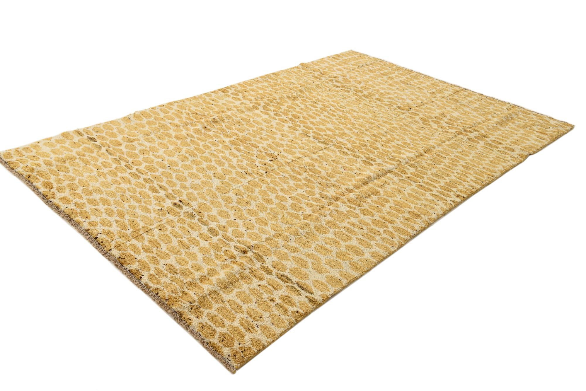 6' 2 x 9' 4 Hand Knotted Darya Wool Rug