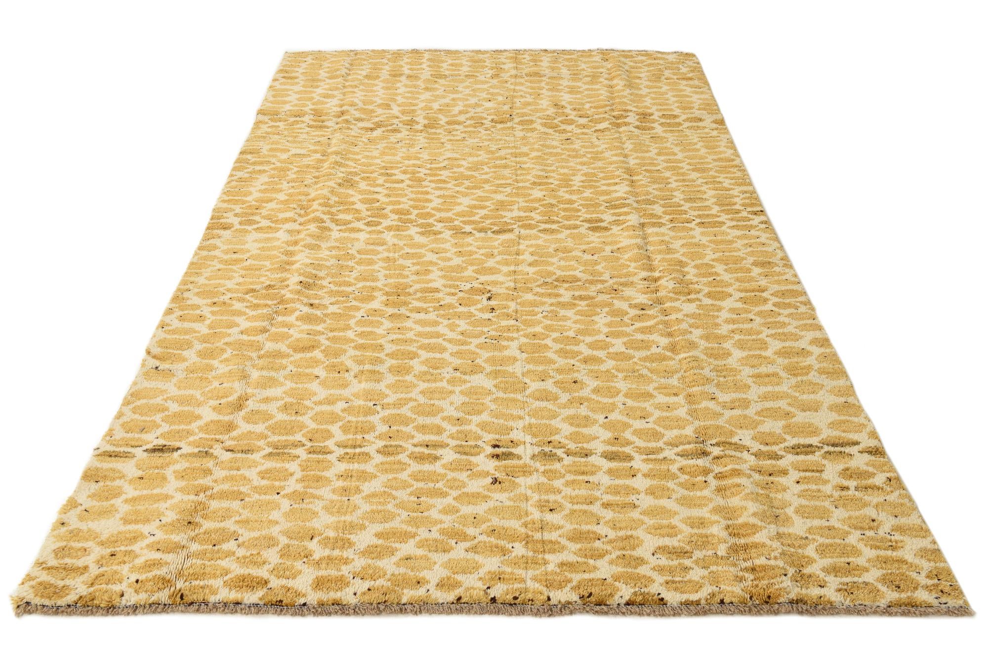 6' 2 x 9' 4 Hand Knotted Darya Wool Rug