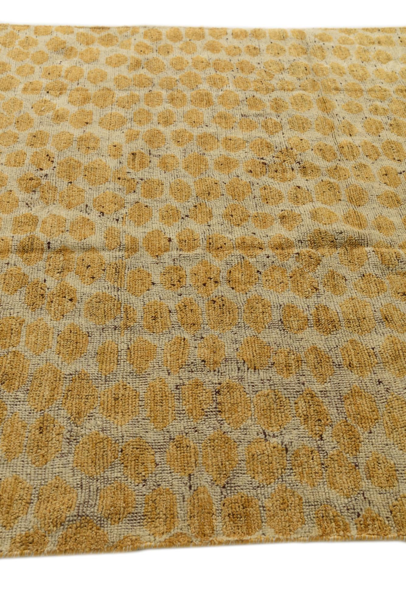 6' 1 x 9' 5 Hand Knotted Darya Wool Rug