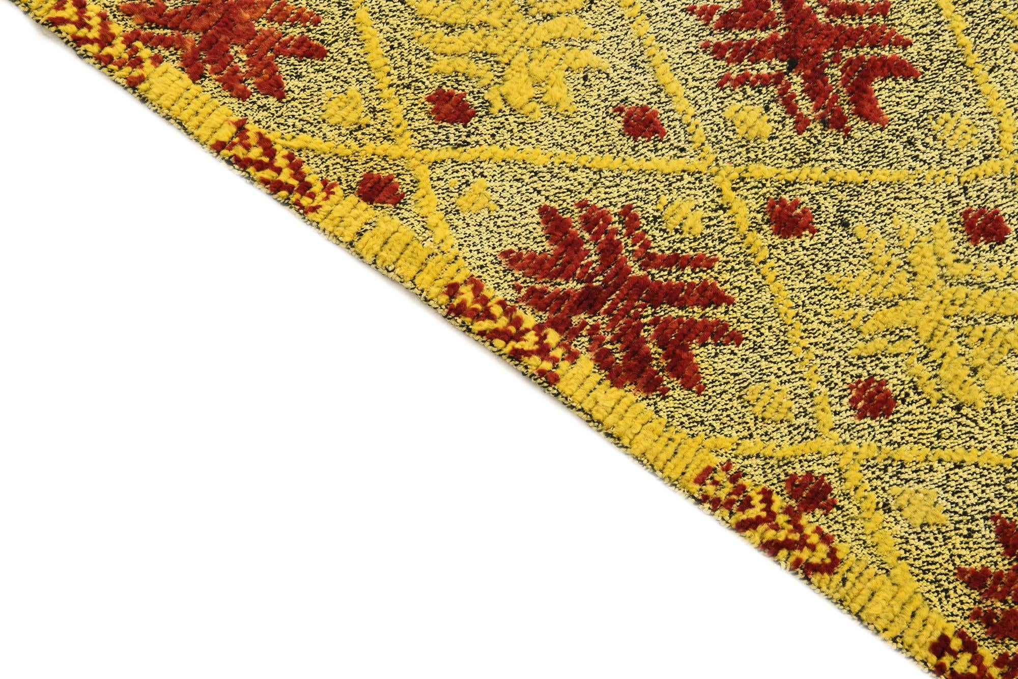 5' 6 x 8' Hand Knotted Darya Wool Rug
