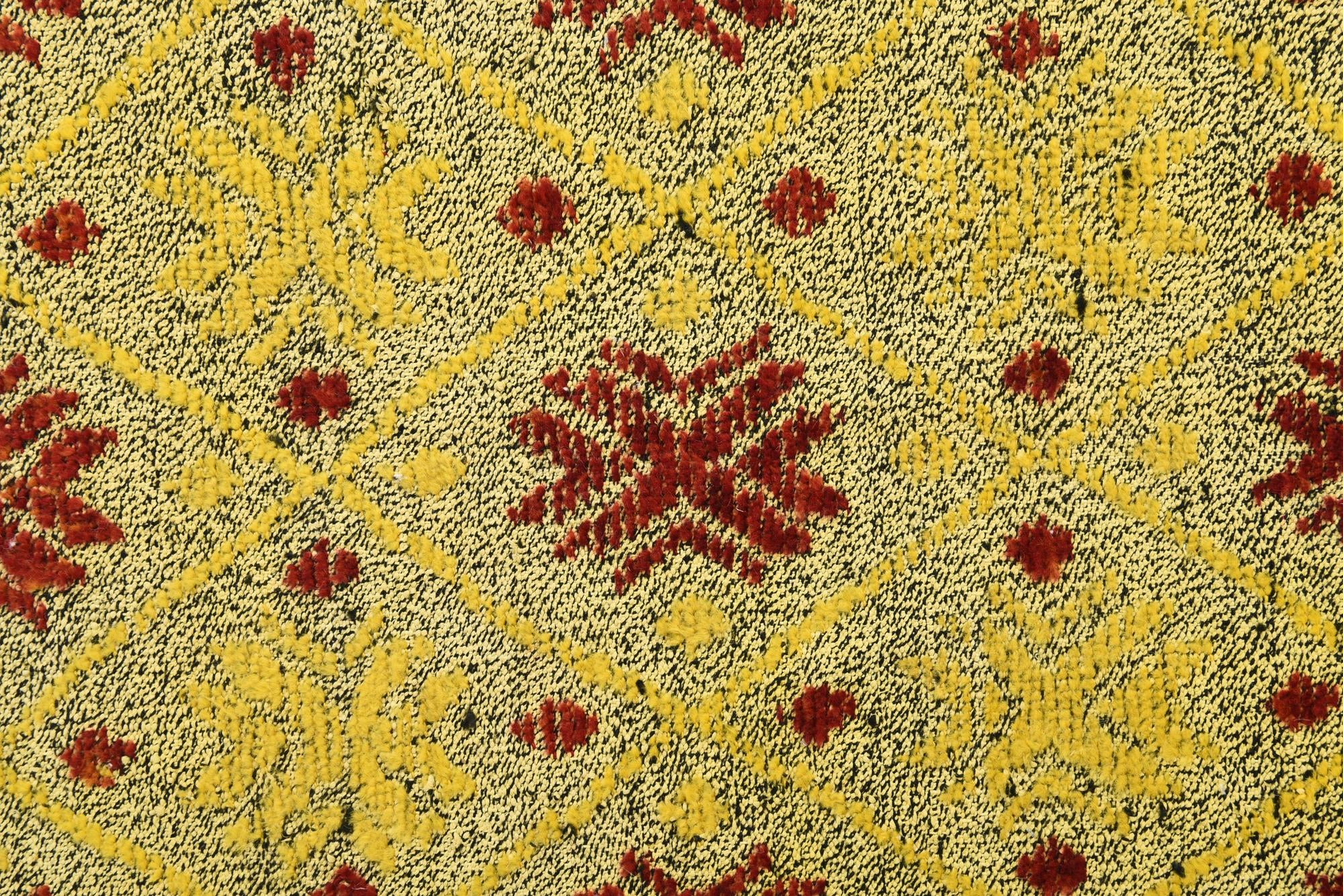 5' 6 x 8' Hand Knotted Darya Wool Rug
