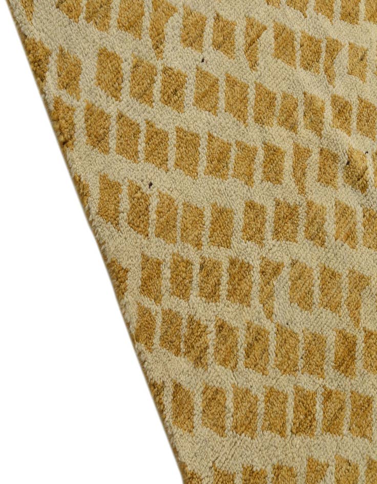 Detail image of 6' x 9' 1  Hand Knotted Darya Wool Rug