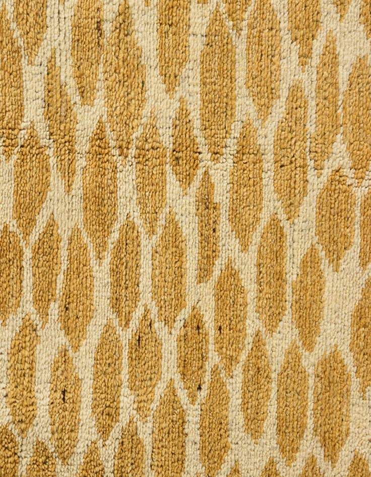 Detail image of 5' 9 x 8' 9  Hand Knotted Darya Wool Rug
