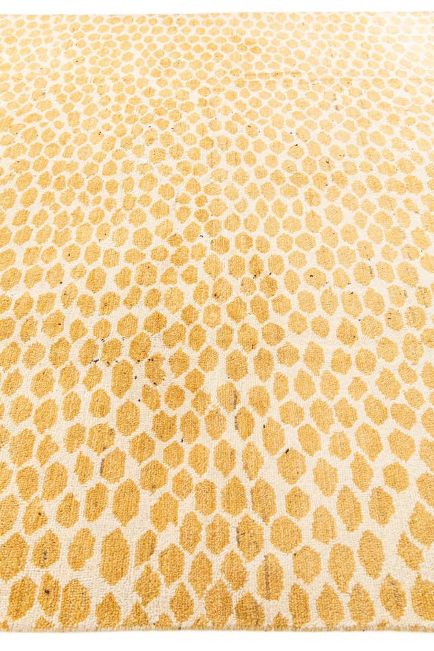 Detail image of 9' 2 x 12' 3 Hand Knotted Darya Wool Rug