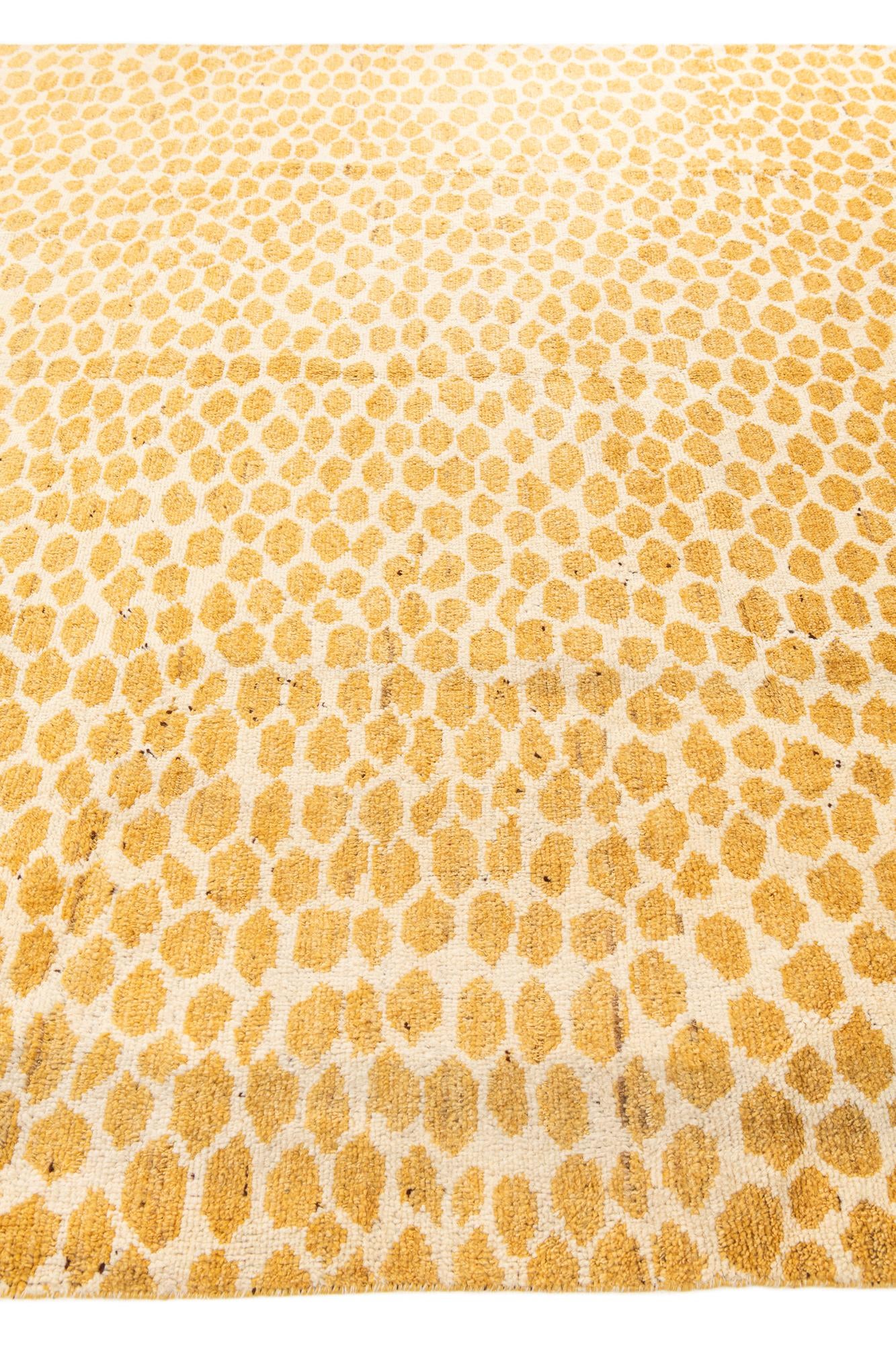 9' 2 x 12' 10 Hand Knotted Darya Wool Rug