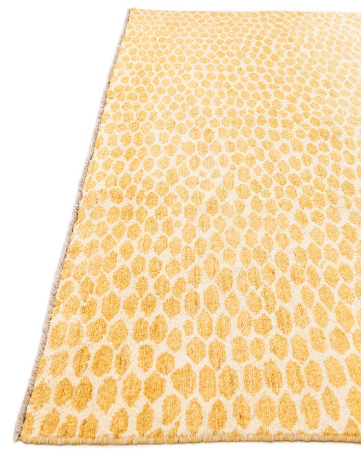 Detail image of 9' 1 x 12' 1  Hand Knotted Darya Wool Rug