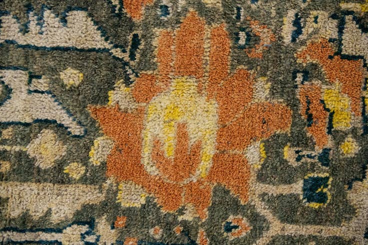 Detail image of 12' 7 x 15' 4 Hand Knotted Darya Wool Rug