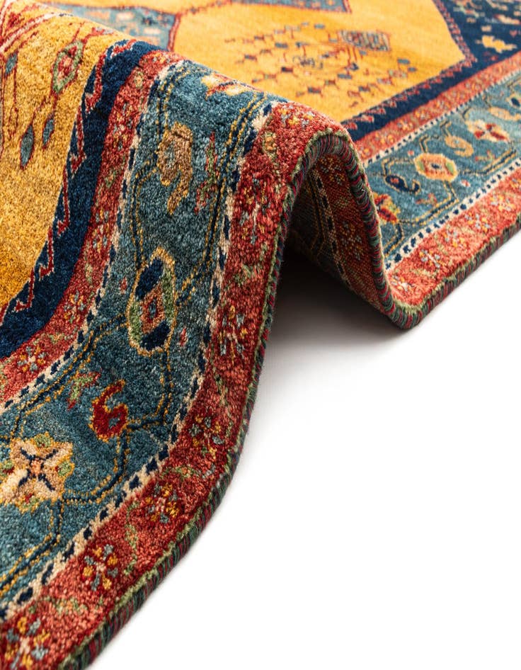 Detail image of 4' 8 x 6' 11 Gabbeh Rug