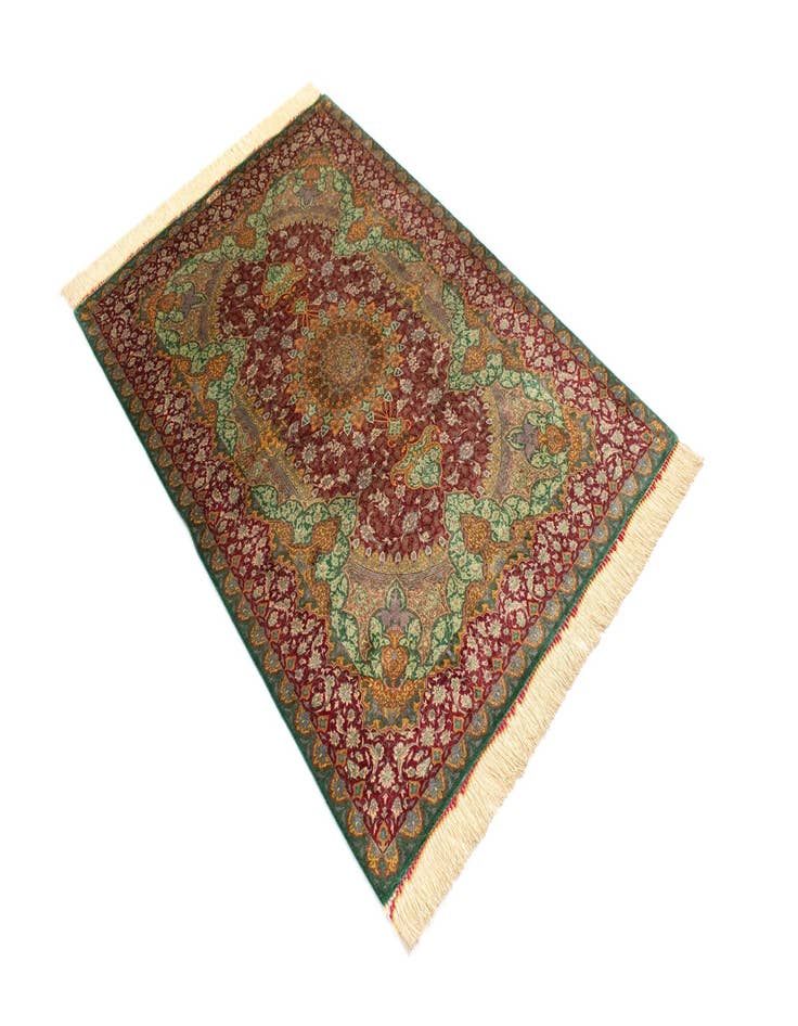 Detail image of 3' 3 x 4' 10 Ghom Silk Rug