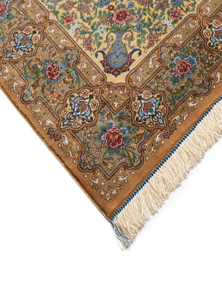 Detail image of 2' 7 x 3' 9 Ghom Silk Rug