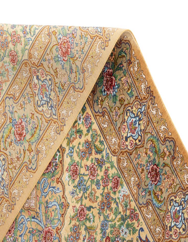 Detail image of 2' 7 x 3' 9 Ghom Silk Rug