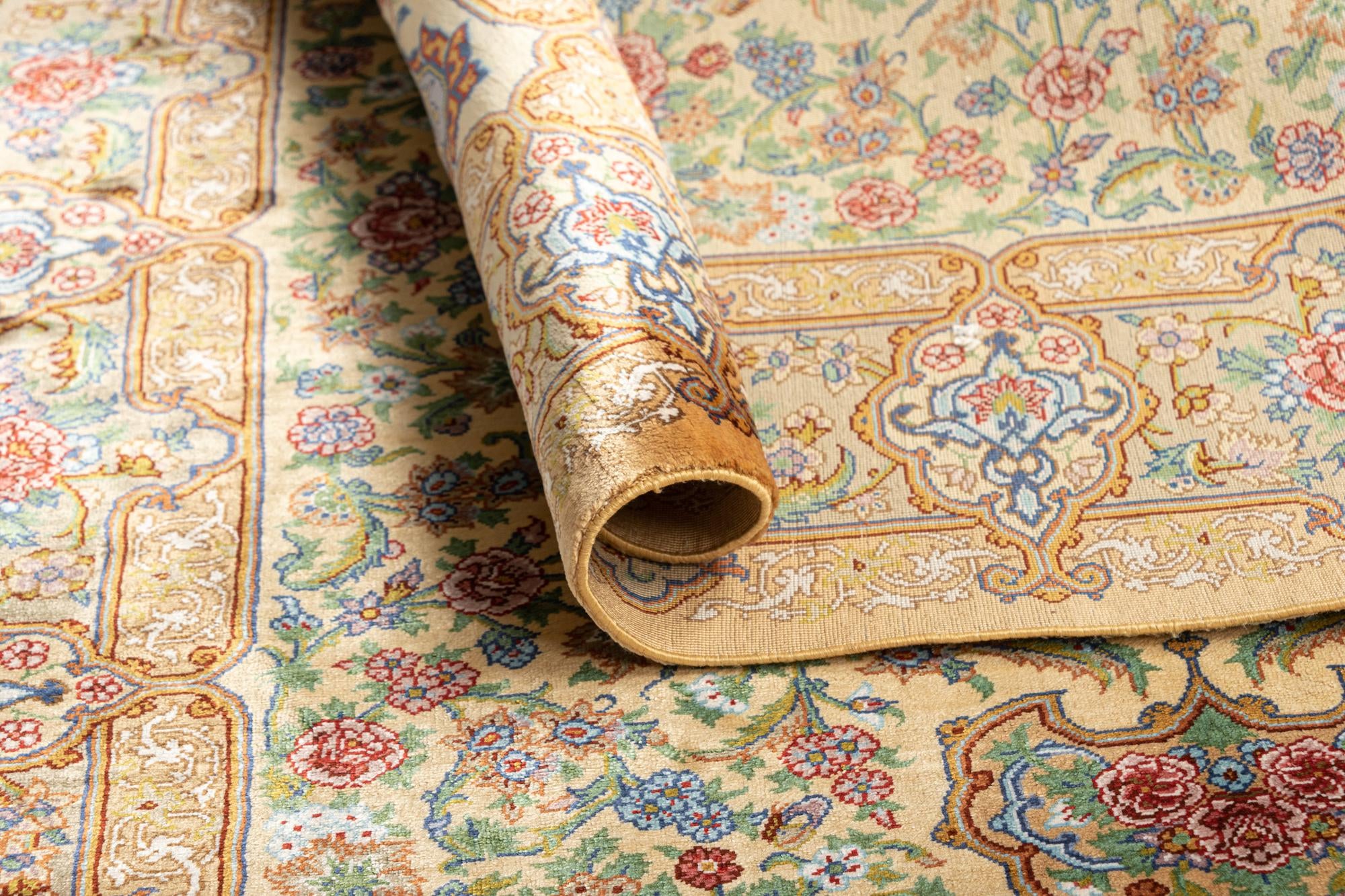 2' 7 x 3' 9 Ghom Silk Rug
