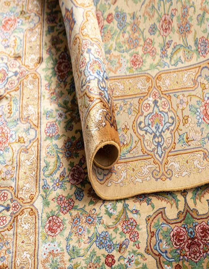 Detail image of 2' 7 x 3' 9 Ghom Silk Rug