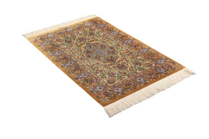 2' 7 x 4' Ghom Silk Rug