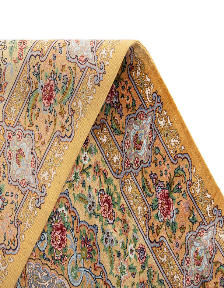 Detail image of 2' 7 x 4' Ghom Silk Rug