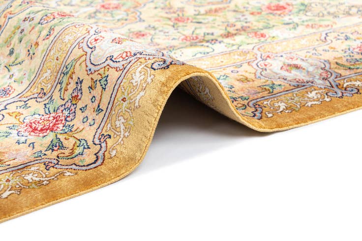 Detail image of 2' 7 x 4' Ghom Silk Rug