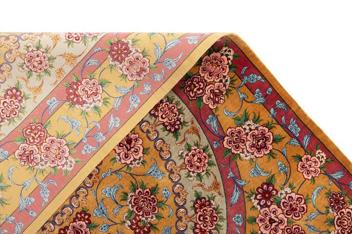 3' 4 x 4' 11 Ghom Silk Rug