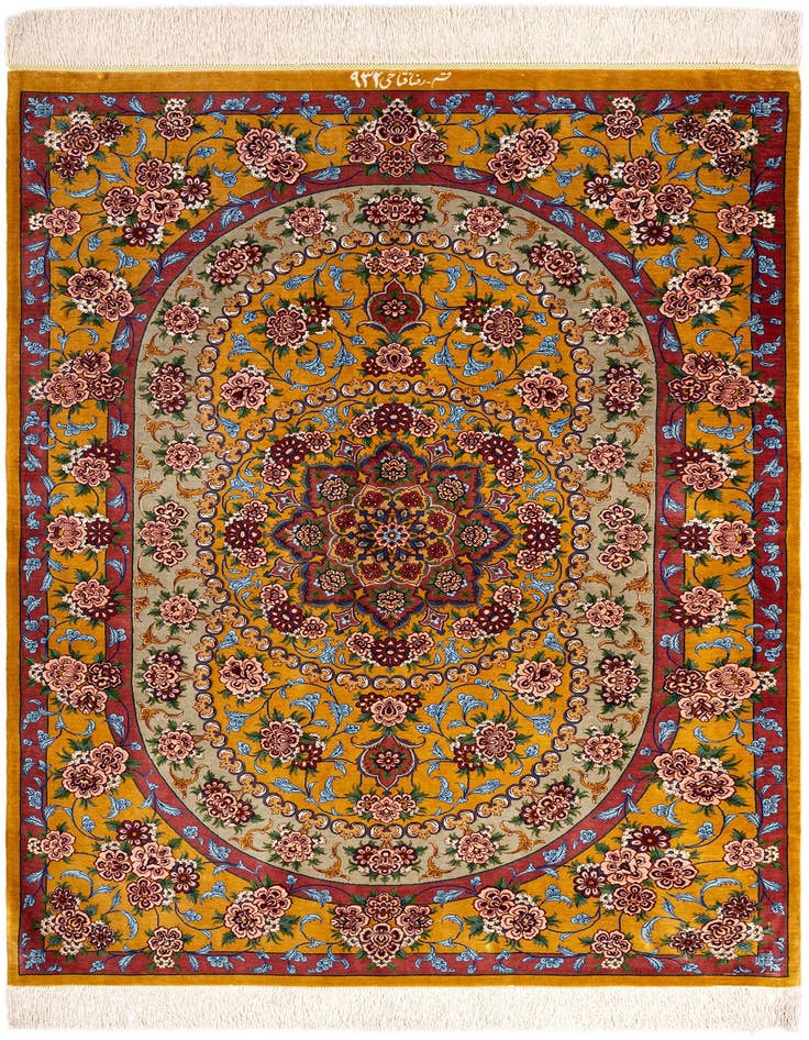 Detail image of 3' 4 x 4' 11 Ghom Silk Rug