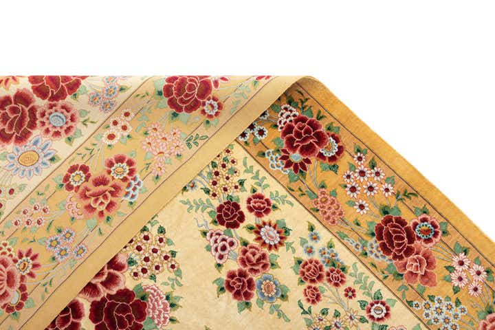 3' 3 x 5' 5 Ghom Silk Rug