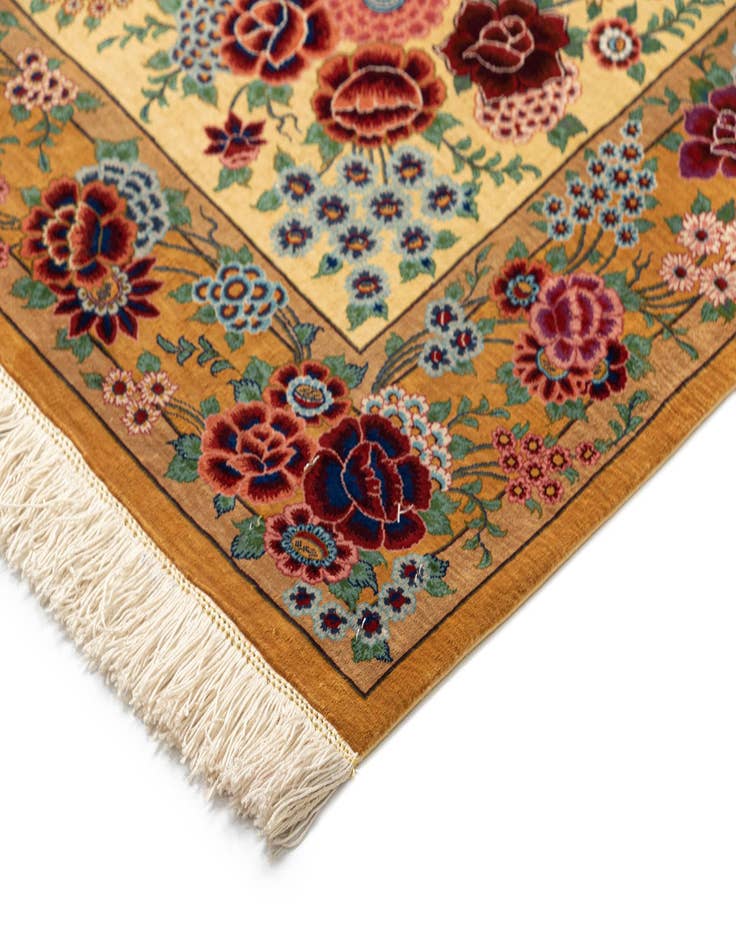 Detail image of 3' 4 x 5' 2 Ghom Silk Rug