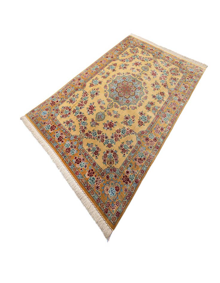 Detail image of 6' 7 x 9' 11 Ghom Silk Rug