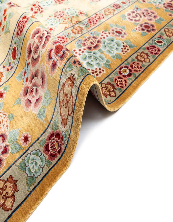 Detail image of 6' 7 x 9' 11 Ghom Silk Rug