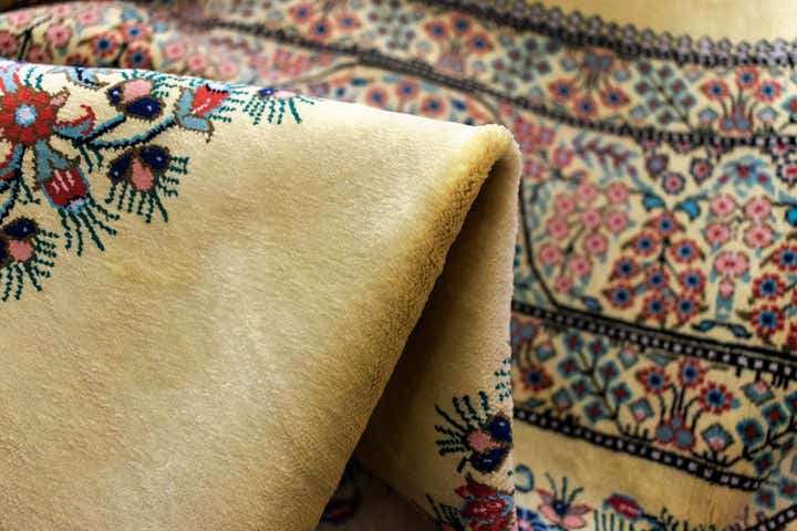 3' 4 x 4' 11 Ghom Silk Rug