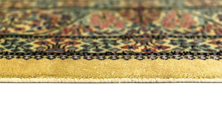 Detail image of 3' 4 x 4' 11 Ghom Silk Rug