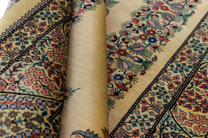 3' 4 x 4' 11 Ghom Silk Rug