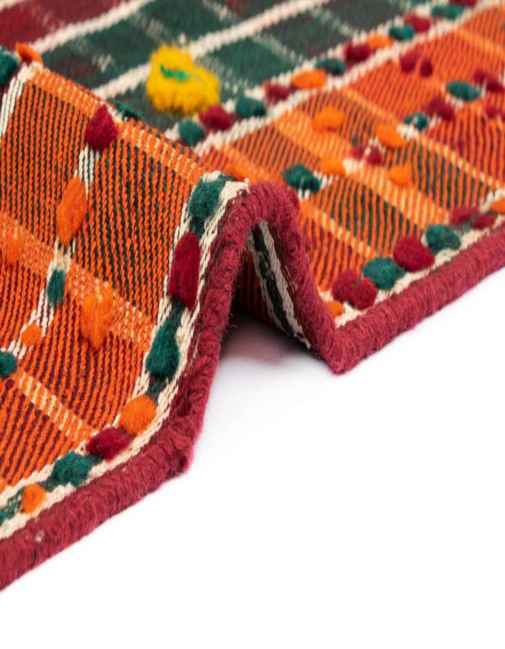 Detail image of 4' 11 x 7' 3 Jajim Wool Rug