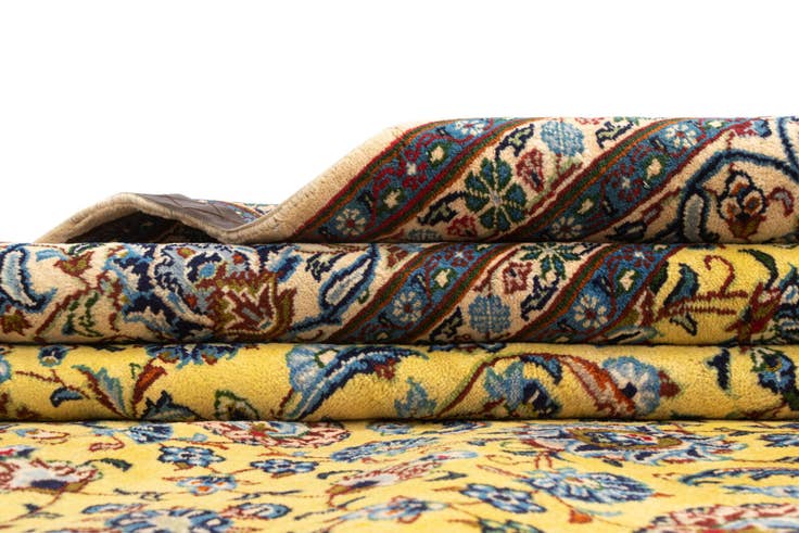 Detail image of 9' 6 x 13' 5 Kashan Rug