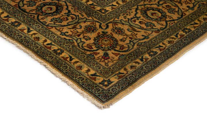 8' 1 x 11' 8 Kashan Wool Rug