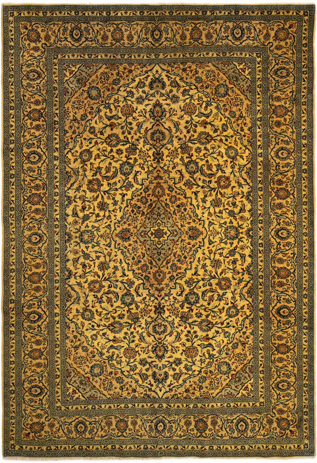Detail image of 8' 1 x 11' 8 Kashan Wool Rug