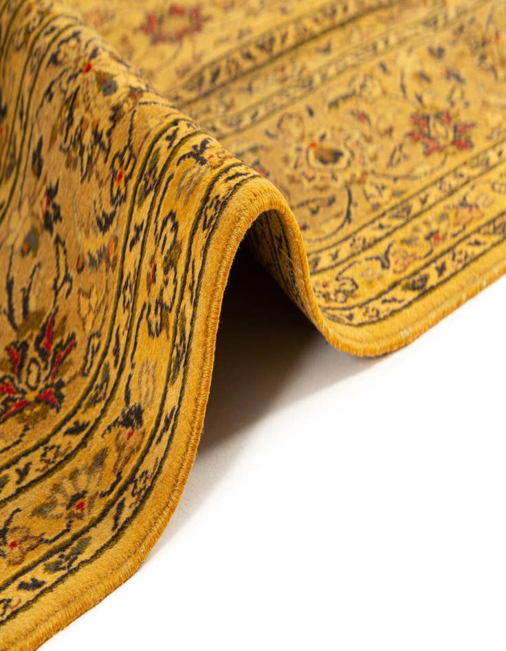 Detail image of 7' 9 x 11' 4 Kashan Rug
