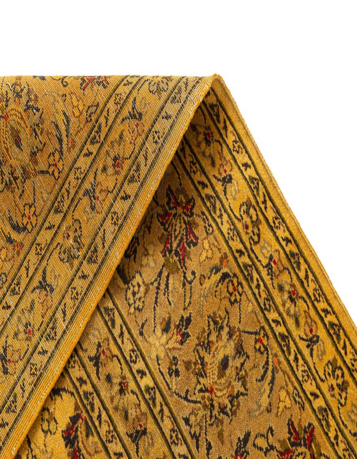 Detail image of 7' 9 x 11' 4 Kashan Rug