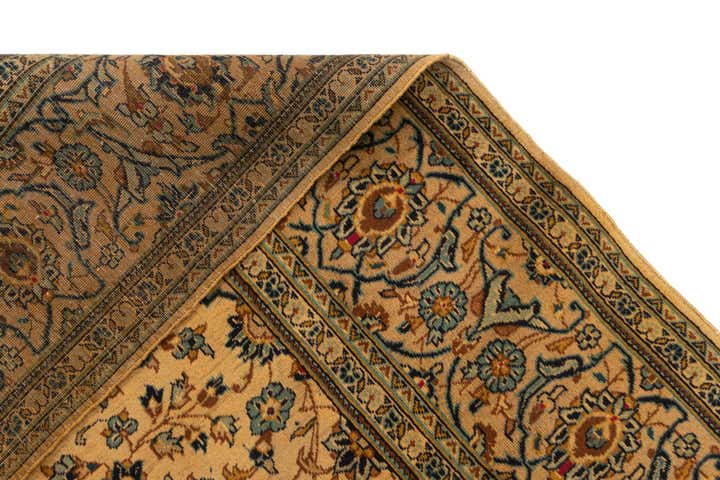 7' 11 x 10' 10 Kashan Wool Rug